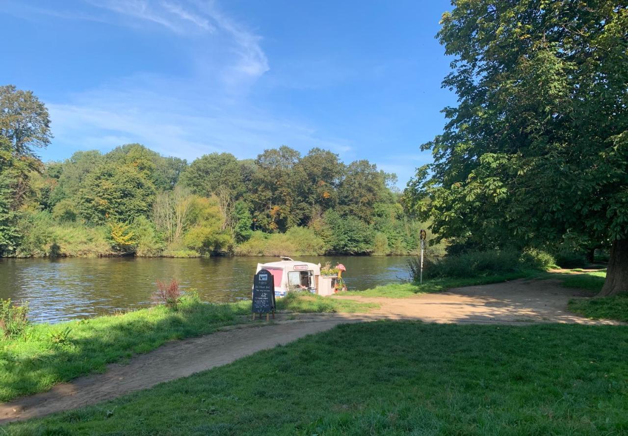 Riverside Lodge - Quaint Victorian Home By The River York Dış mekan fotoğraf